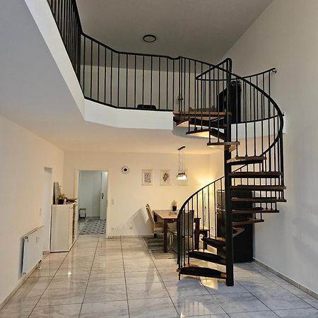 Maisonette Wohnung In Koelner Villenviertel エクステリア 写真